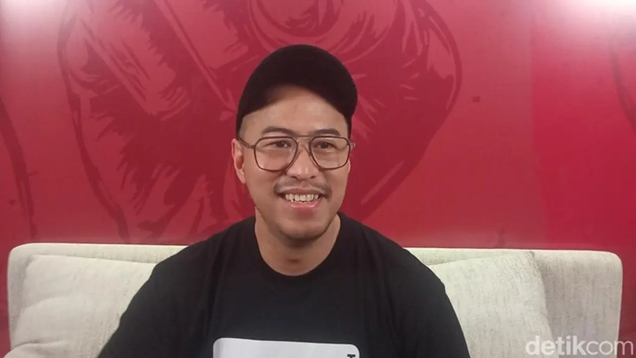 Pandji Pragiwaksono Tak Khawatir Dikritik Usai Materi ‘Mens Rea’ Dipolisikan