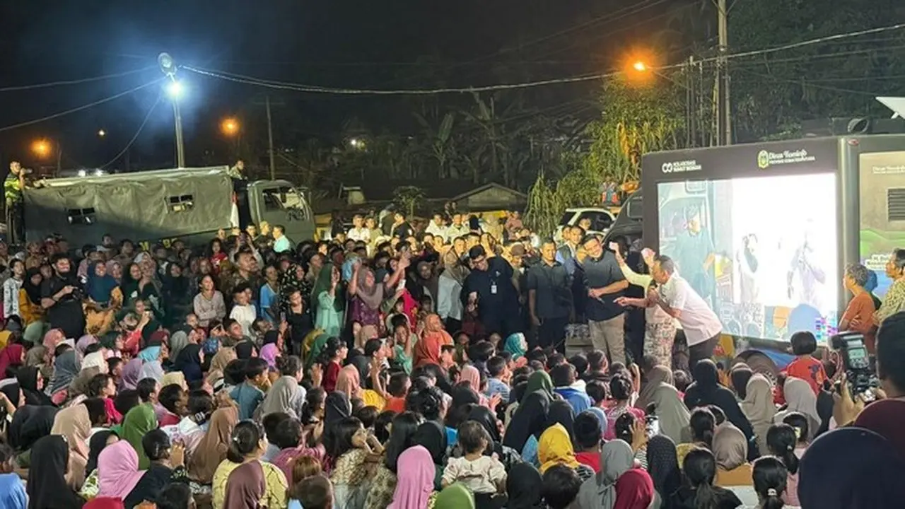 Malam Tahun Baru di Pengungsian Tapsel: Manortor Bersama Warga, Prabowo Menginap