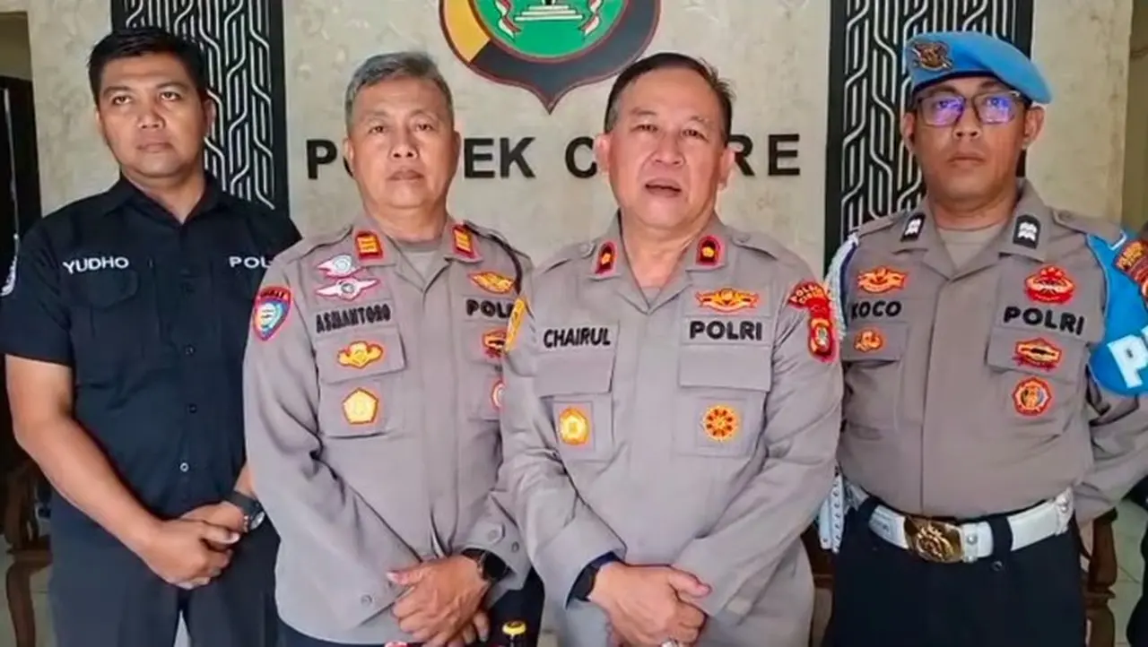 Respon Laporan Warga 110, Polisi Sita 180 Botol Miras Ilegal di Depok