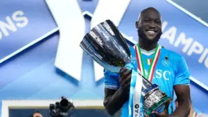 Cedera Lukaku Berkepanjangan, Napoli Pertimbangkan Rekrut Striker Baru di Januari