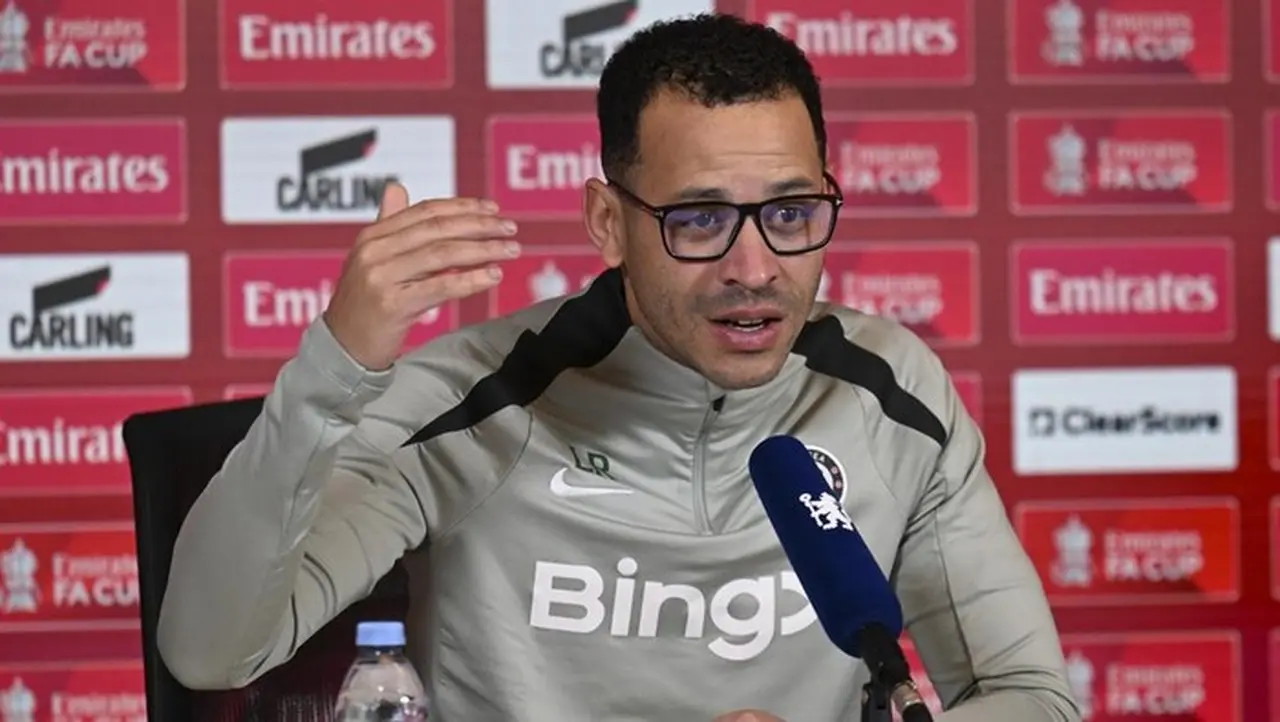 Liam Rosenior Optimistis Skuad Muda Chelsea Bisa Tiru Kesuksesan ‘Class of 92’ Manchester United Liam Rosenior Optimistis Skuad Muda Chelsea Bisa Tiru Kesuksesan ‘Class of 92’ Manchester United