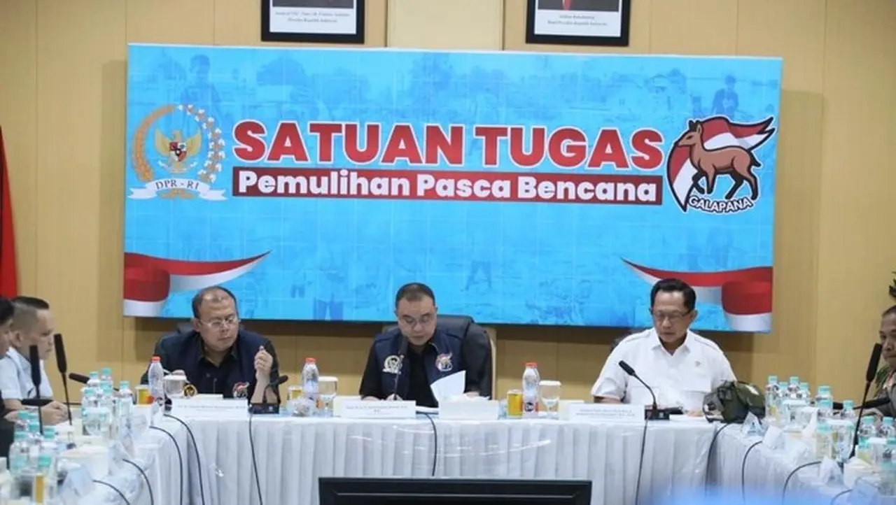 Mendagri Tito Karnavian Paparkan Strategi Percepatan Pemulihan Pascabencana Sumatra Mendagri Tito Karnavian Paparkan Strategi Percepatan Pemulihan Pascabencana Sumatra