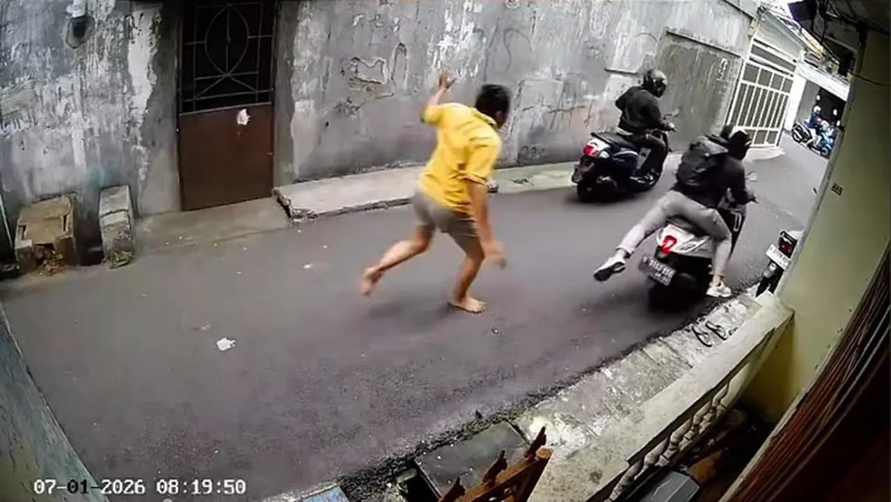 Duo Maling Tembak Warga di Jakbar Dibekuk, Beraksi di 4 TKP dalam Sehari Duo Maling Tembak Warga di Jakbar Dibekuk, Beraksi di 4 TKP dalam Sehari