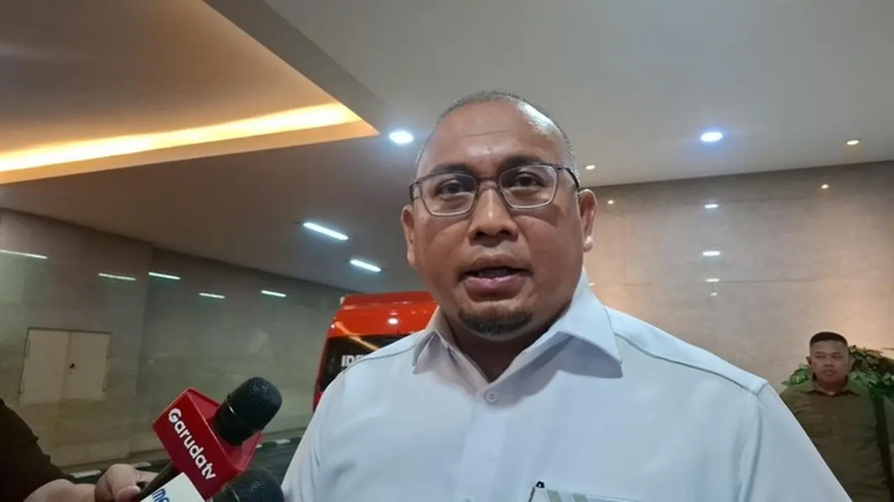 Andre Rosiade Desak Bareskrim Polri Tindak Tegas Penambang Emas Ilegal di Sumatera Barat Andre Rosiade Desak Bareskrim Polri Tindak Tegas Penambang Emas Ilegal di Sumatera Barat