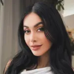 Denada Minta Ruang Pribadi, Tim Hukum Pelajari Gugatan Penelantaran Anak