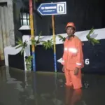 Banjir Jakarta Malam Ini: 59 RT dan 30 Ruas Jalan Masih Tergenang Akibat Hujan Tinggi