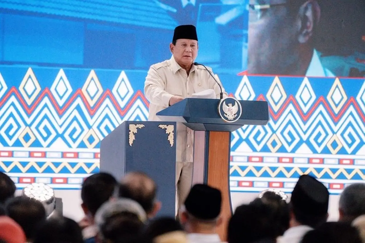Prabowo Subianto Luncurkan Sekolah Rakyat, Motivasi Siswa: Jangan Berkecil Hati