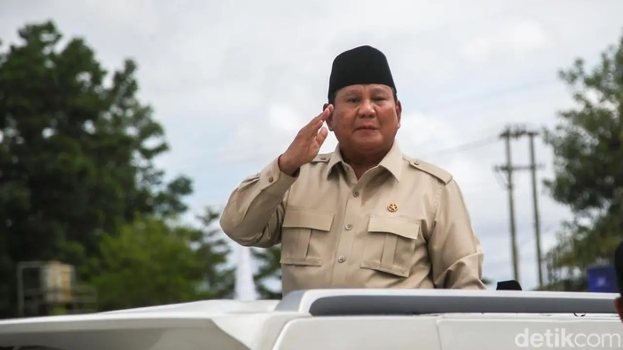 Prabowo Sebut Orang Pintar di RI Serakah, Atur Impor Demi Keuntungan Pribadi Prabowo Sebut Orang Pintar di RI Serakah, Atur Impor Demi Keuntungan Pribadi