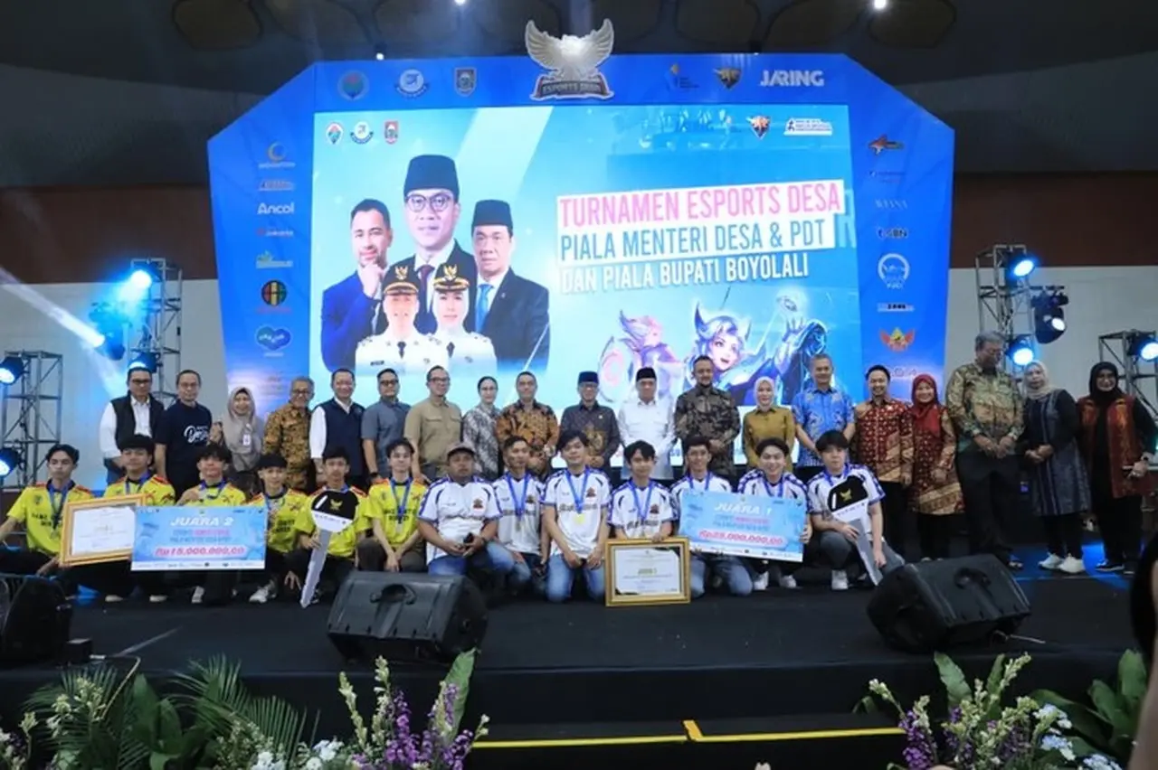Mendes Yandri Yakin Turnamen E-sports Desa Lahirkan Atlet Hebat, Potensi Rp 50 Miliar Mendes Yandri Yakin Turnamen E-sports Desa Lahirkan Atlet Hebat, Potensi Rp 50 Miliar