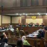 Hakim Desak Penangkapan Jurist Tan, Eks Stafsus Nadiem Makarim, Terkait Korupsi Rp 2,1 Triliun