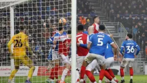 Manajer Chelsea Liam Rosenior Bela Arsenal dari Julukan ‘Set Pieces FC’