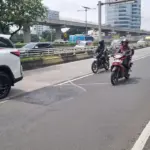 Lubang di Turunan Flyover Pancoran Ditambal, Pengendara Kini Bisa Melintas Normal