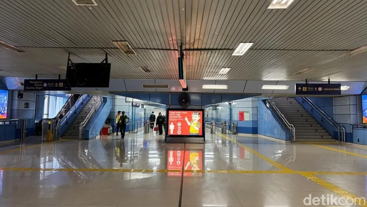 Jalur Merah KRL: 6 Stasiun Ikonik Jakarta Berhias Warna-warni Penuh Makna Jalur Merah KRL: 6 Stasiun Ikonik Jakarta Berhias Warna-warni Penuh Makna