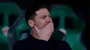 Deco Barcelona Akui Kaget, Xabi Alonso Dipecat Real Madrid di Tengah Musim Kompetitif