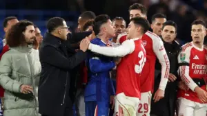 Drama Enzo Fernandez vs Zubimendi Pecah Usai Chelsea Kalah Telak dari Arsenal di Semifinal Piala Liga