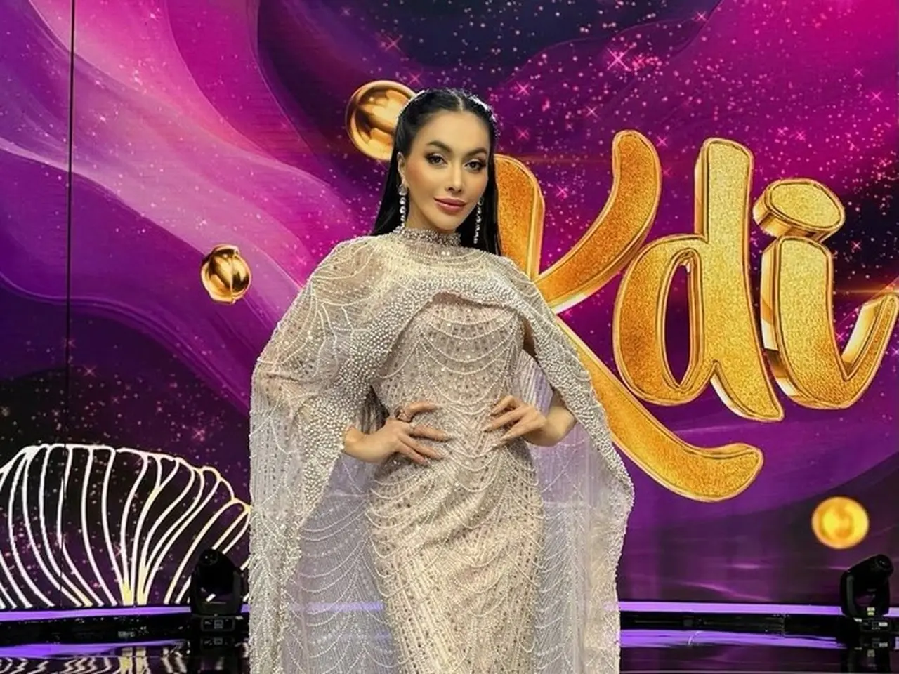 Denada Absen Mediasi, Ressa Rizky Harap Penyelesaian Kekeluargaan Denada Absen Mediasi, Ressa Rizky Harap Penyelesaian Kekeluargaan