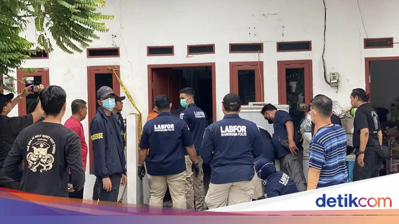Tiga Sekeluarga Ditemukan Tewas di Jakarta Utara, Mulut Berbusa Diduga Keracunan Tiga Sekeluarga Ditemukan Tewas di Jakarta Utara, Mulut Berbusa Diduga Keracunan