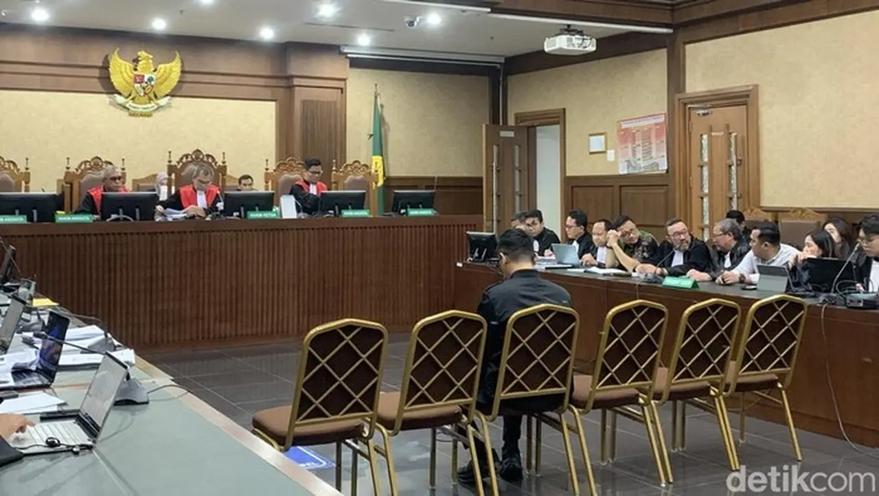 Terdakwa Ariyanto Akui Beri Suap Hakim Demi Vonis Lepas Perkara Minyak Goreng Terdakwa Ariyanto Akui Beri Suap Hakim Demi Vonis Lepas Perkara Minyak Goreng