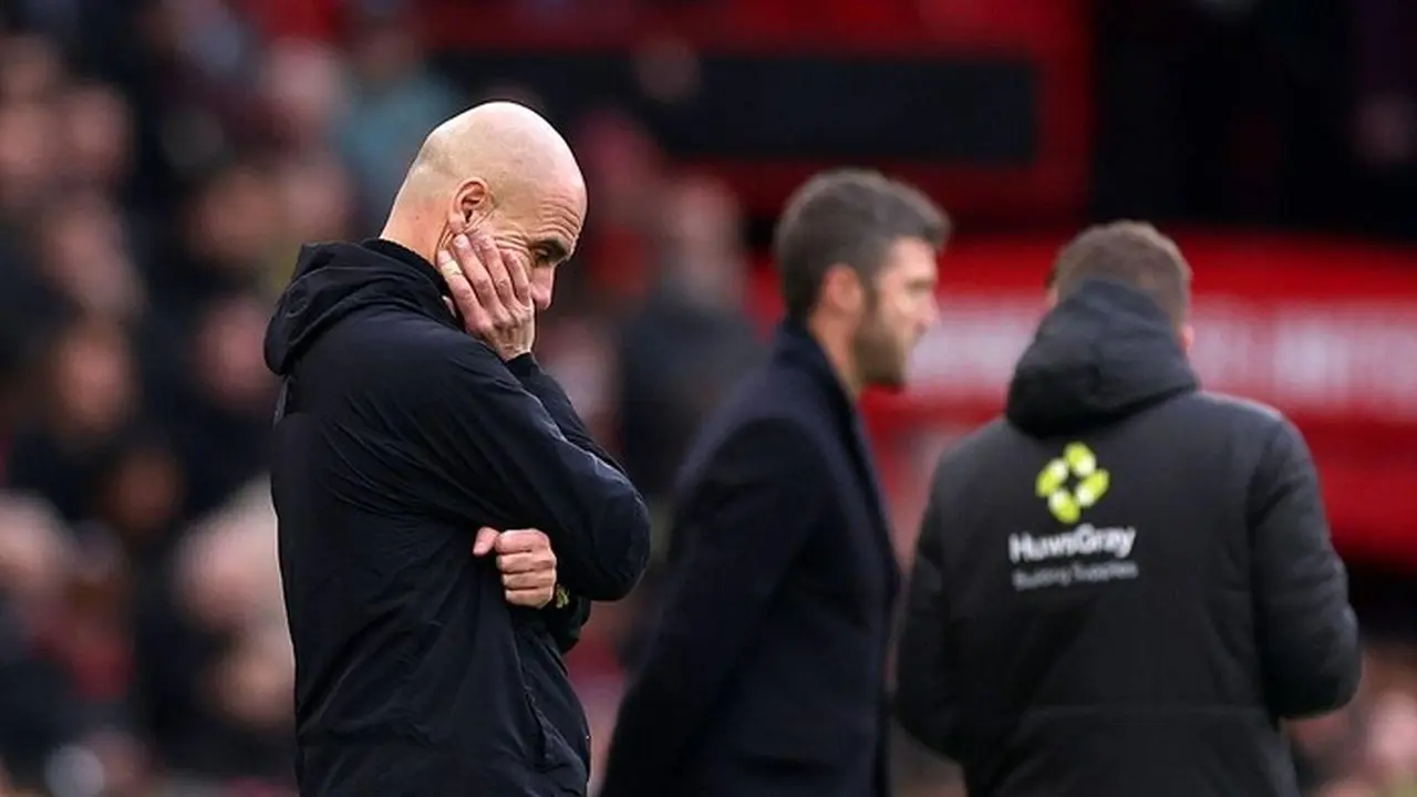 Pep Guardiola Akui Manchester City Layak Kalah dari Manchester United di Derby