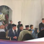 Momen Hangat Prabowo dan Jokowi Berbincang Usai Jadi Saksi Nikah Sekpri Prabowo