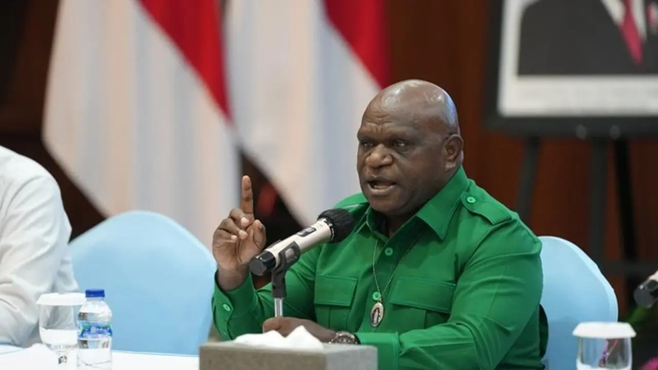 Menteri HAM Minta Polisi Usut Tuntas Dugaan Teror Terhadap Influencer Pengkritik Bencana Menteri HAM Minta Polisi Usut Tuntas Dugaan Teror Terhadap Influencer Pengkritik Bencana