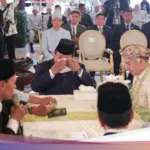 Prabowo Teteskan Air Mata Saksikan Pernikahan Sekretaris Pribadinya, Jokowi Hadir