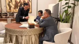 Prabowo Subianto Bertemu Sufmi Dasco Ahmad di Halim Sebelum ke London