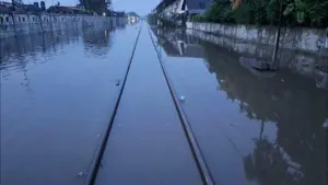 Banjir Pekalongan Lumpuhkan Jalur Kereta Api, 82 Perjalanan Dibatalkan