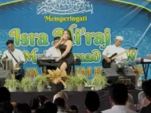 Waketum MUI Kecam Aksi Biduan di Panggung Isra Mikraj Banyuwangi: Melecehkan Islam