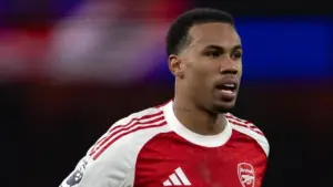 Arsenal Pesta Gol ke Gawang Aston Villa, Gabriel Magalhaes Sindir Amadou Onana