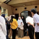 Rumah Orang Tua Pegawai KKP Penumpang Pesawat ATR yang Jatuh Ramai Didatangi Kerabat