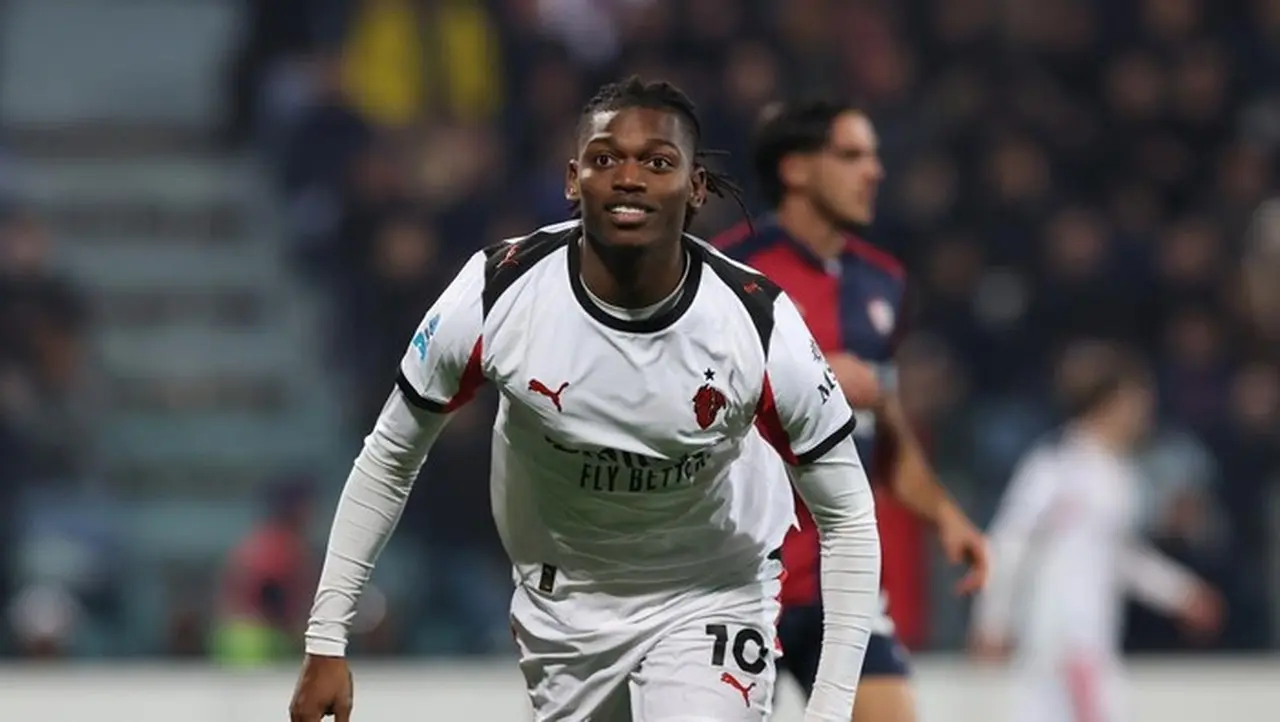 Gol Tunggal Rafael Leao Bawa AC Milan Taklukkan Cagliari 1-0 di Serie A