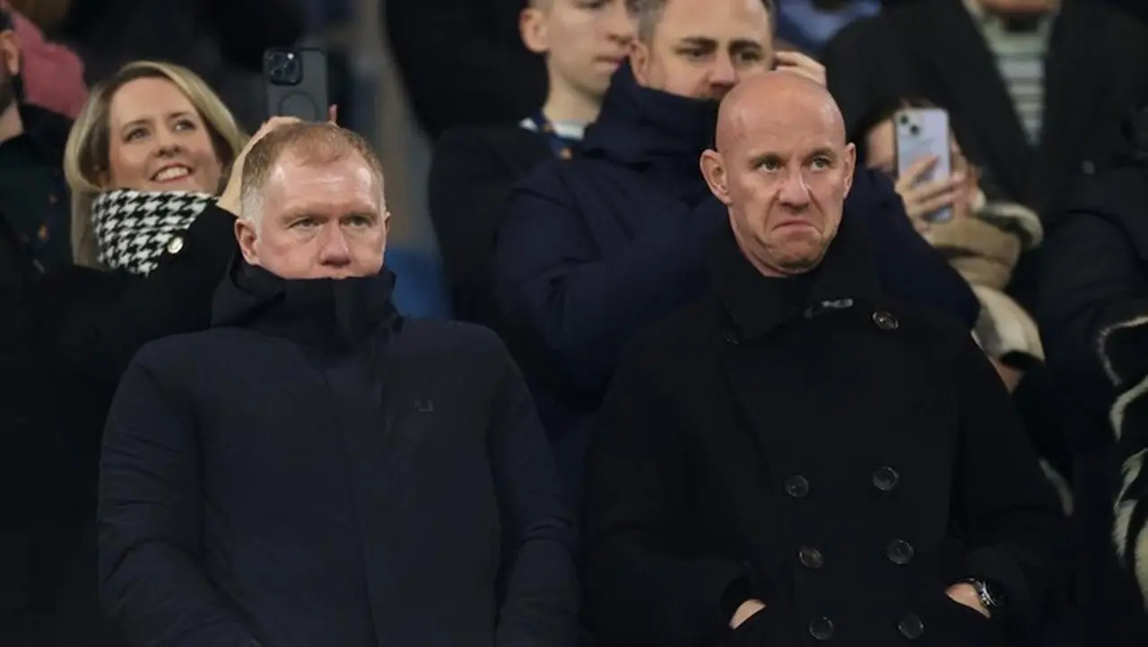 Derbi Manchester: Martinez Balas Sindiran Scholes-Butt, ‘Dewasalah, Bung!’