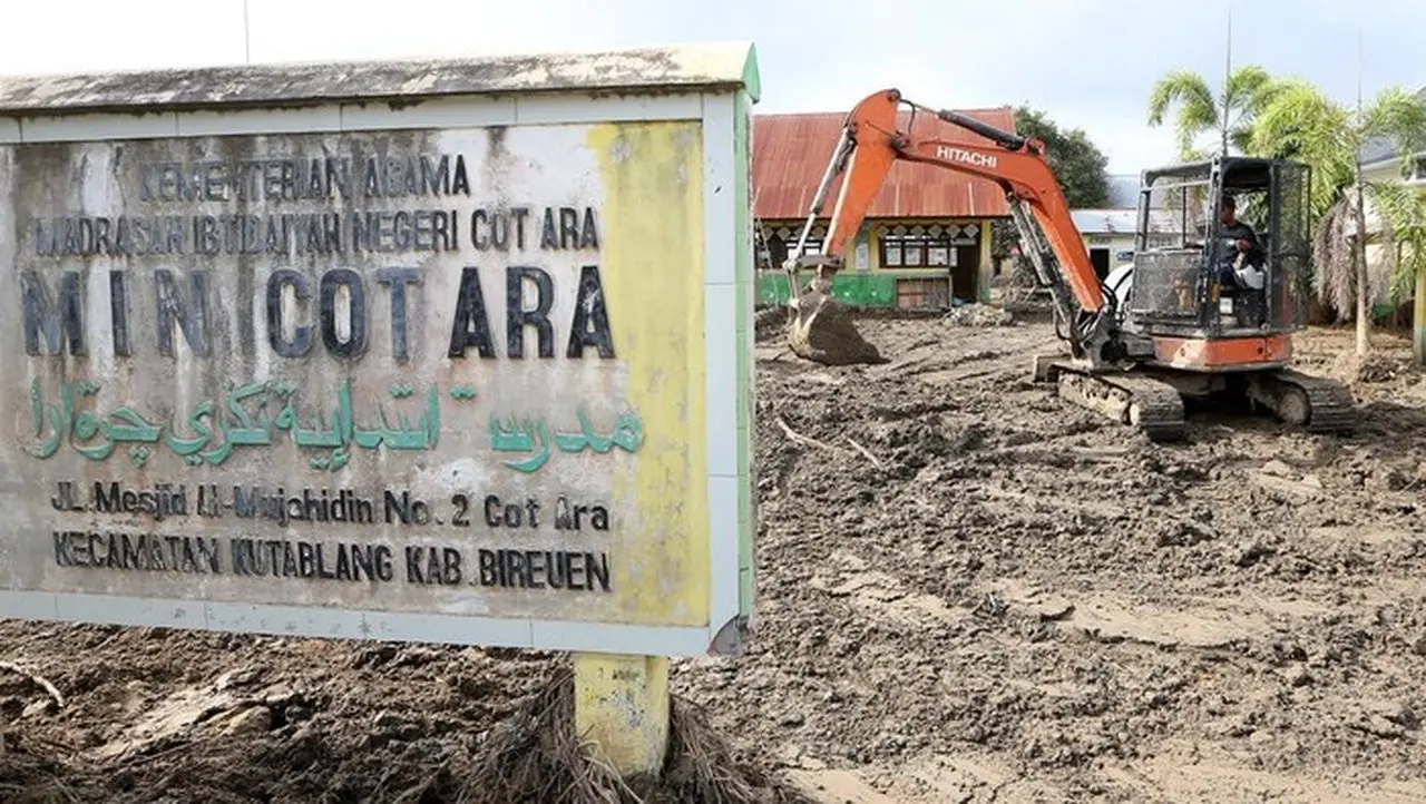 Bencana Sumatera: 1.199 Tewas, 114 Ribu Warga Masih Mengungsi Akibat Banjir dan Longsor