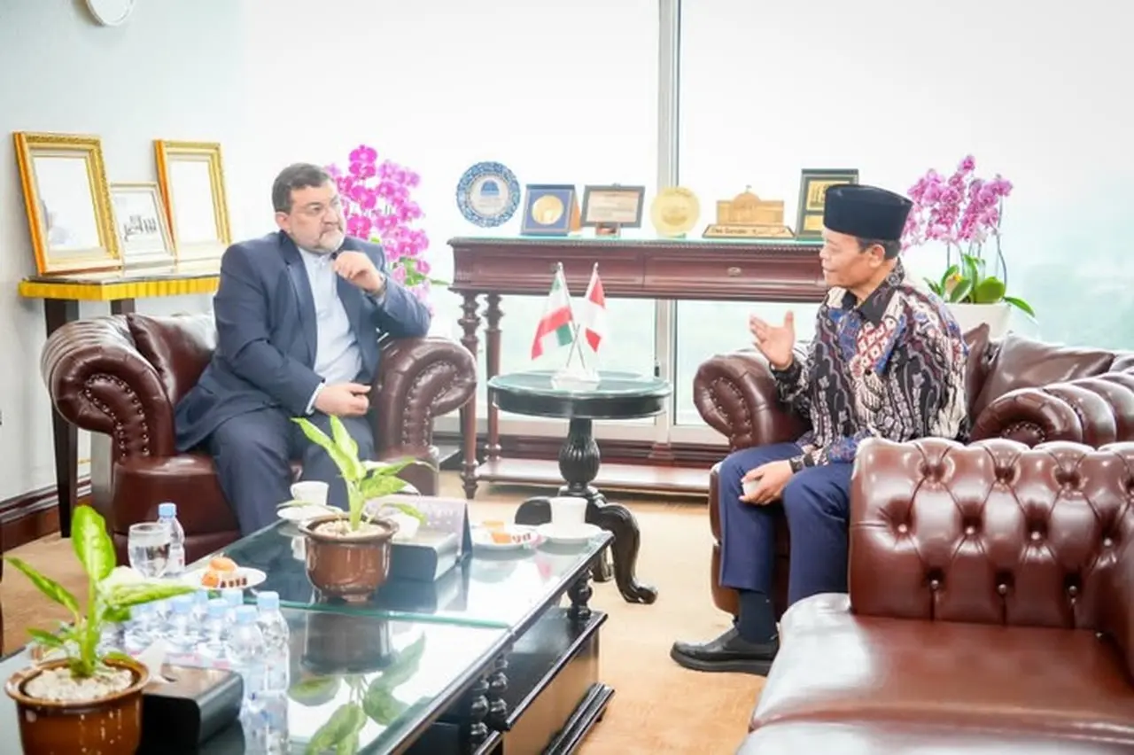 HNW Tegaskan Dukungan Palestina Mandat Konstitusi, Iran Apresiasi Sikap Indonesia HNW Tegaskan Dukungan Palestina Mandat Konstitusi, Iran Apresiasi Sikap Indonesia