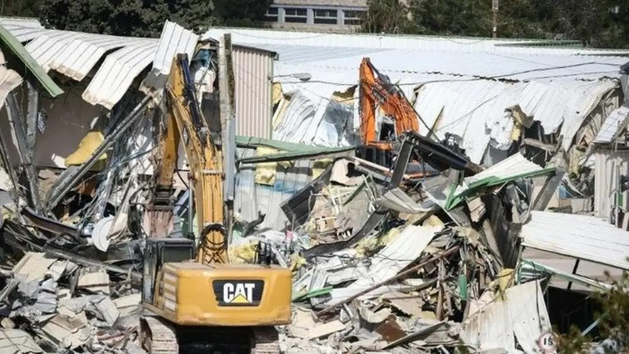 Indonesia Kecam Israel Hancurkan Markas PBB di Yerusalem, Sebut Pelanggaran Serius Indonesia Kecam Israel Hancurkan Markas PBB di Yerusalem, Sebut Pelanggaran Serius