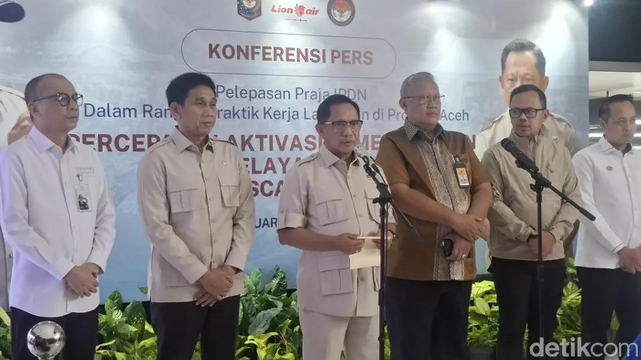 Mendagri Tito Karnavian Pastikan Listrik dan SPBU di Aceh Tamiang Kembali Normal Pasca Bencana Mendagri Tito Karnavian Pastikan Listrik dan SPBU di Aceh Tamiang Kembali Normal Pasca Bencana