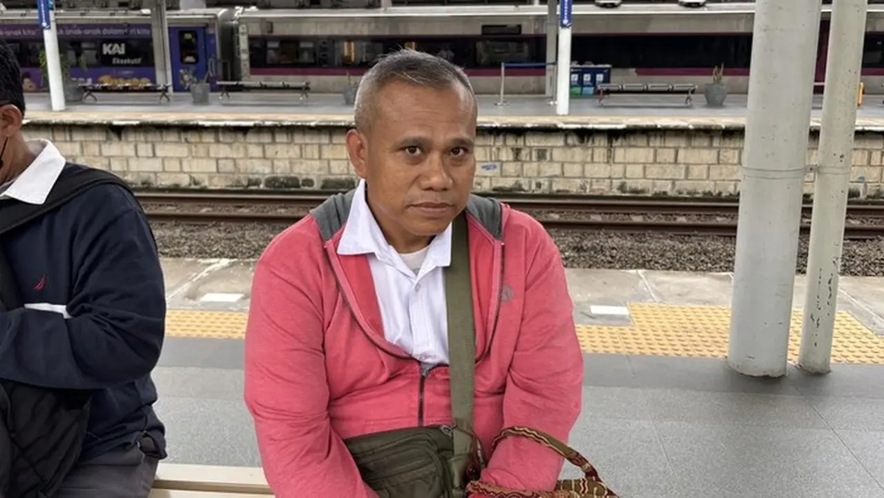 Musim Hujan Hadapi Pekerja: Banjir, Motor Mogok, hingga Transportasi Terhambat