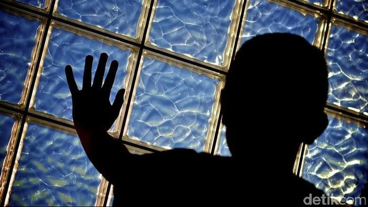 Pemilik Warung di Bekasi Jadi Tersangka Penganiayaan Bocah yang Diduga Mencuri Pemilik Warung di Bekasi Jadi Tersangka Penganiayaan Bocah yang Diduga Mencuri