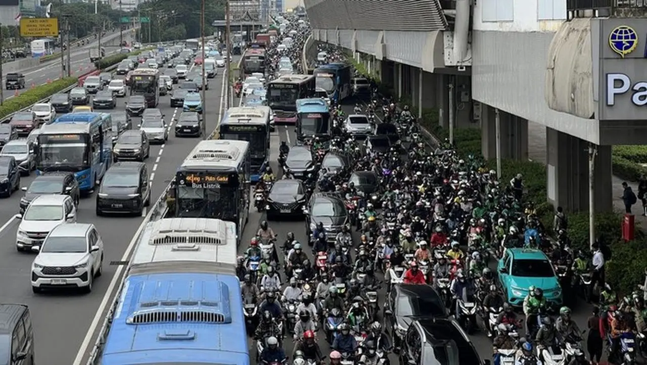 Jakarta Naik ke Peringkat 24 Kota Termacet Dunia, Pemprov DKI Siapkan Jurus Baru Jakarta Naik ke Peringkat 24 Kota Termacet Dunia, Pemprov DKI Siapkan Jurus Baru