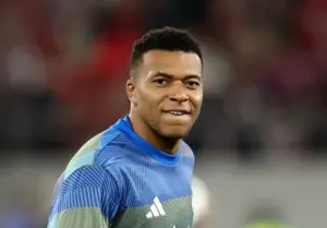 Kylian Mbappe Kejar Rekor 17 Gol Liga Champions Cristiano Ronaldo di Musim Ini