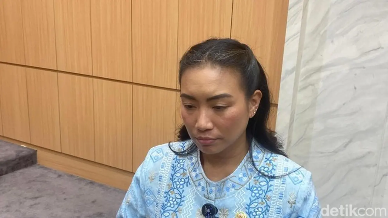 Rahayu Saraswati Kembali ke DPR Usai Pengunduran Diri Ditolak MKD, Hormati Suara Konstituen Rahayu Saraswati Kembali ke DPR Usai Pengunduran Diri Ditolak MKD, Hormati Suara Konstituen