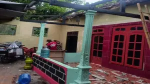 Kemensos Salurkan Bantuan Logistik untuk Korban Puting Beliung di Karanganyar