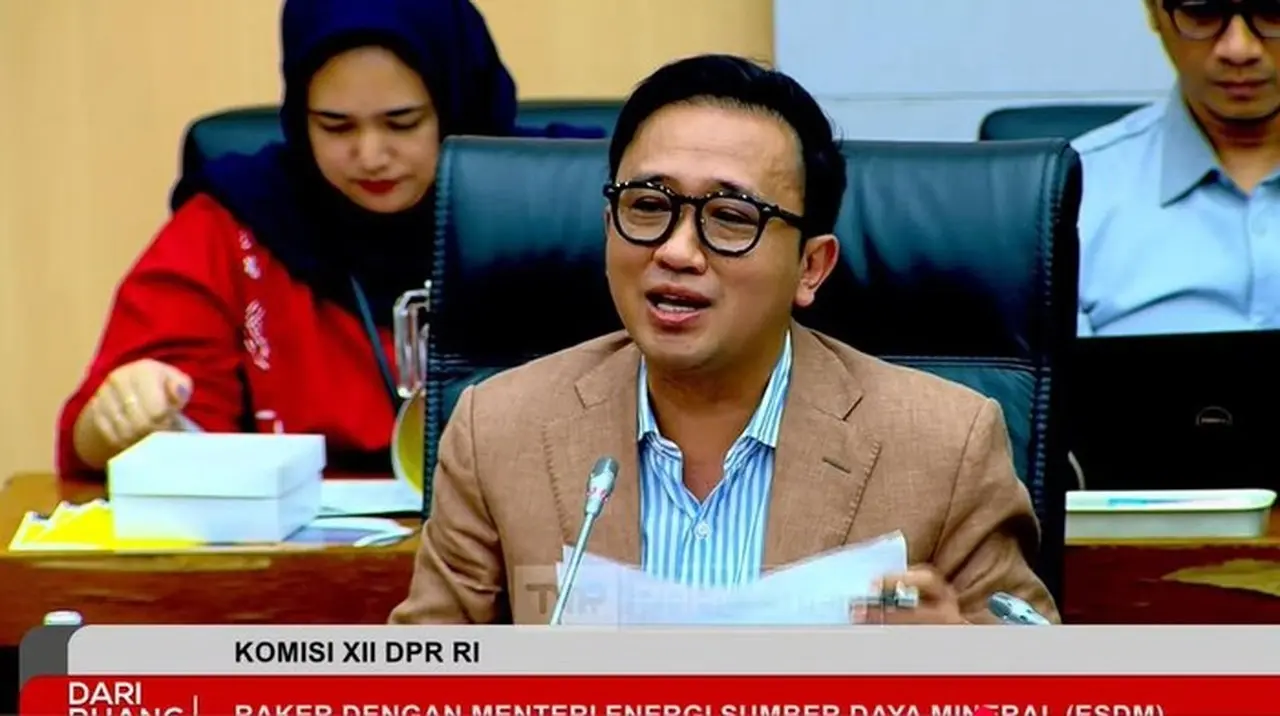Gerindra Curigai Mafia Migas Hambat Revisi UU Migas, Bahlil Diminta Tuntaskan Gerindra Curigai Mafia Migas Hambat Revisi UU Migas, Bahlil Diminta Tuntaskan
