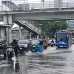 Banjir Jakarta Meluas: 90 RT dan 9 Ruas Jalan Masih Terendam Akibat Hujan Deras