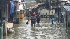 Banjir Jakarta Mulai Surut, 59 RT dan 4 Ruas Jalan Masih Terendam Sore Ini