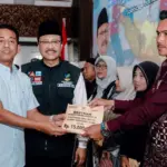 Mensos Gus Ipul Serahkan Santunan Duka Rp 4 Miliar untuk Korban Banjir Aceh Utara