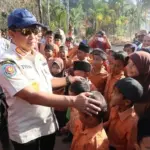 Tito Karnavian Tinjau SDN Hutanabolon 2, Pastikan Kebut Pemulihan Sekolah Pascabanjir Tapteng