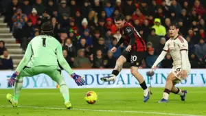 Babak Pertama Liga Inggris: Bournemouth Mengejutkan Liverpool dengan Skor 2-1