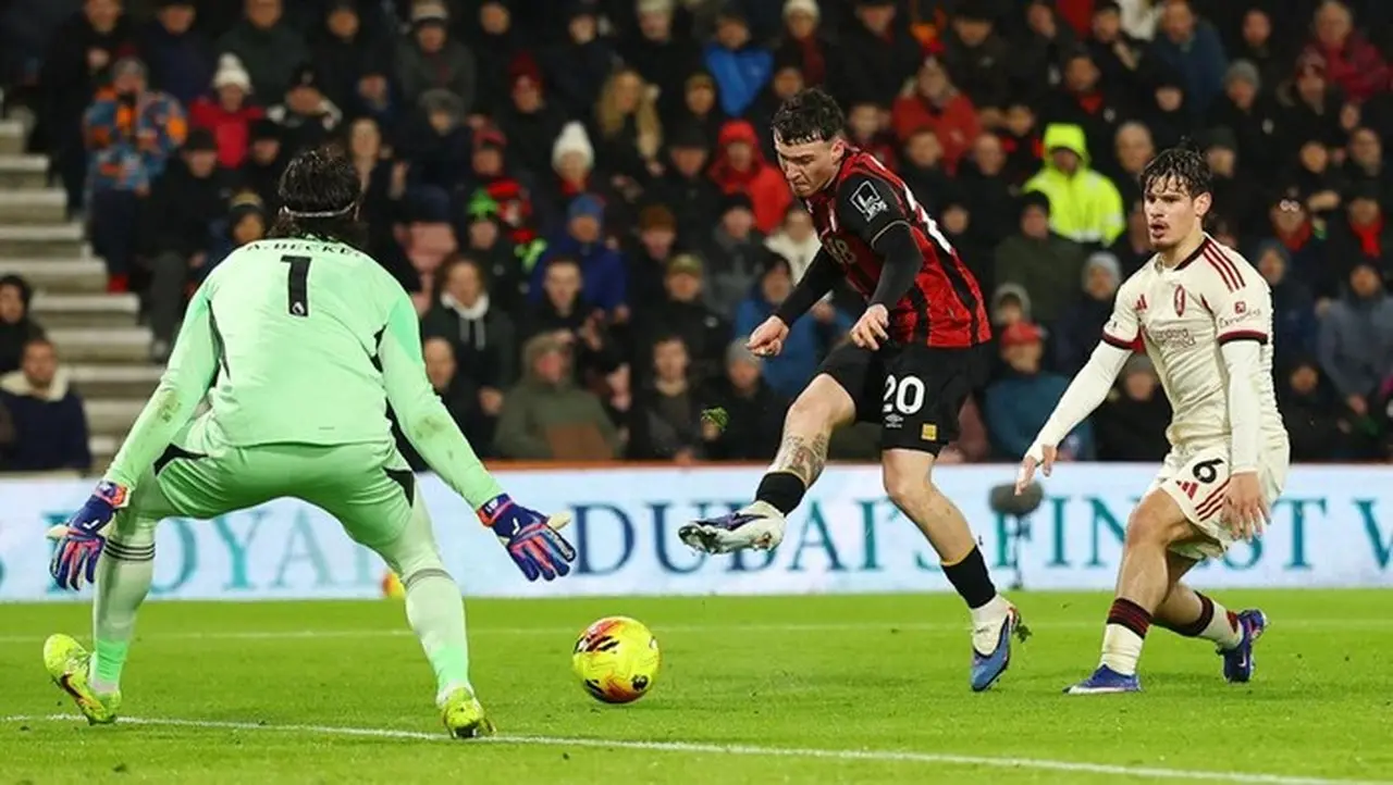 Babak Pertama Liga Inggris: Bournemouth Mengejutkan Liverpool dengan Skor 2-1